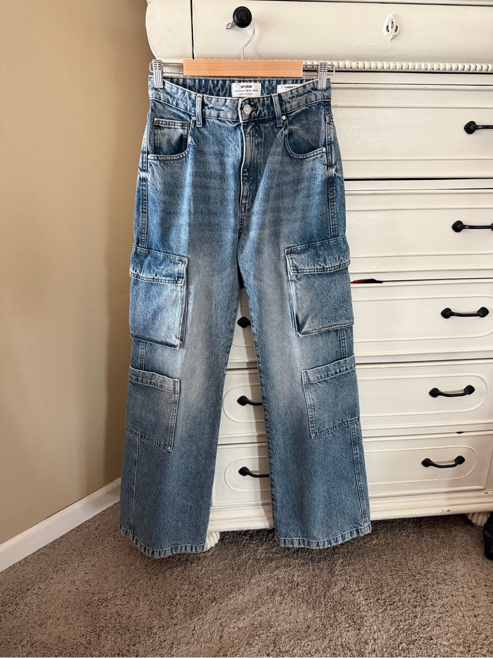 *Cotton On* Light Wash Cargo Wide Leg Jeans